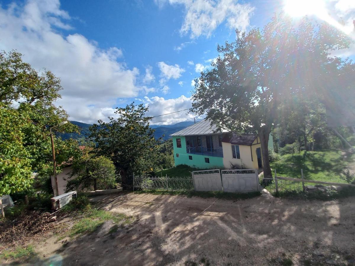 Guest House Chveni Ezo Khulo Exterior foto